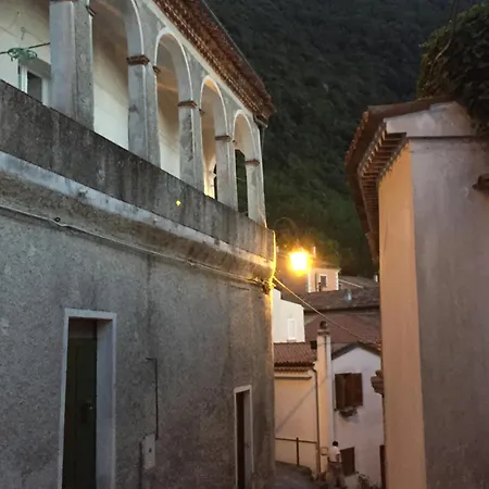 Centro Storico Apartment *